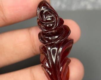 Snidad hessonit granat rosa ädelsten: 66 karat, orangeröd