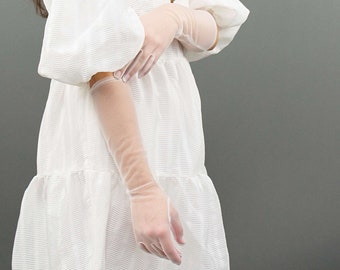 Vintage Sheer Nylon Gloves, Vintage 1970s Deadstock, White Formal Gloves, Delicate Sheer Gloves, Vintage Bridal Gloves
