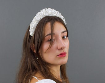 Imogen Floral Cluster Head Piece, Vintage 1990s Deadstock Bridal Head Piece, 90s Royalty, Vintage Bridgerton Inspired, Bridal Accessories