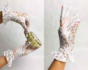 Pair of White Lace Bridal Gloves With Bow Vintage 1980\u2019s White Stretch Lace Bow Wrist Gloves Classic 80/'s Vintage Style #45
