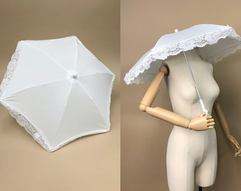 Vintage Small White Parasol w/ Lace Trim, 70s White Parasol, Great For Weddings, Vintage Prairie, Cottage Core, 70s Tea Party, Wedding