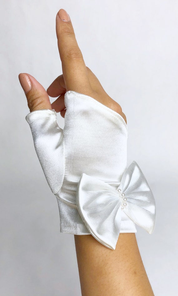 Vintage 1970s Deadstock Fingerless Satin Gloves, … - image 4