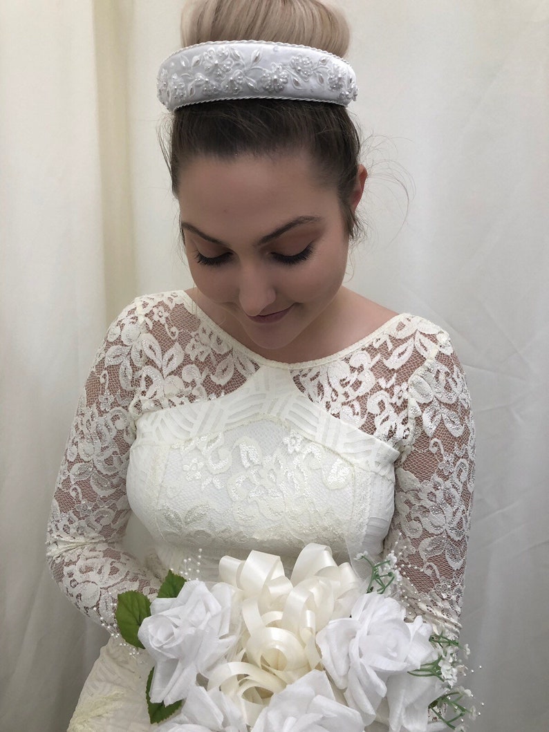 Simply Beautiful,Perfect for Weddings! Bridal Wedding Headpiece In White Satin w Embroidered Regal Design With Clear Beading /& Pearls
