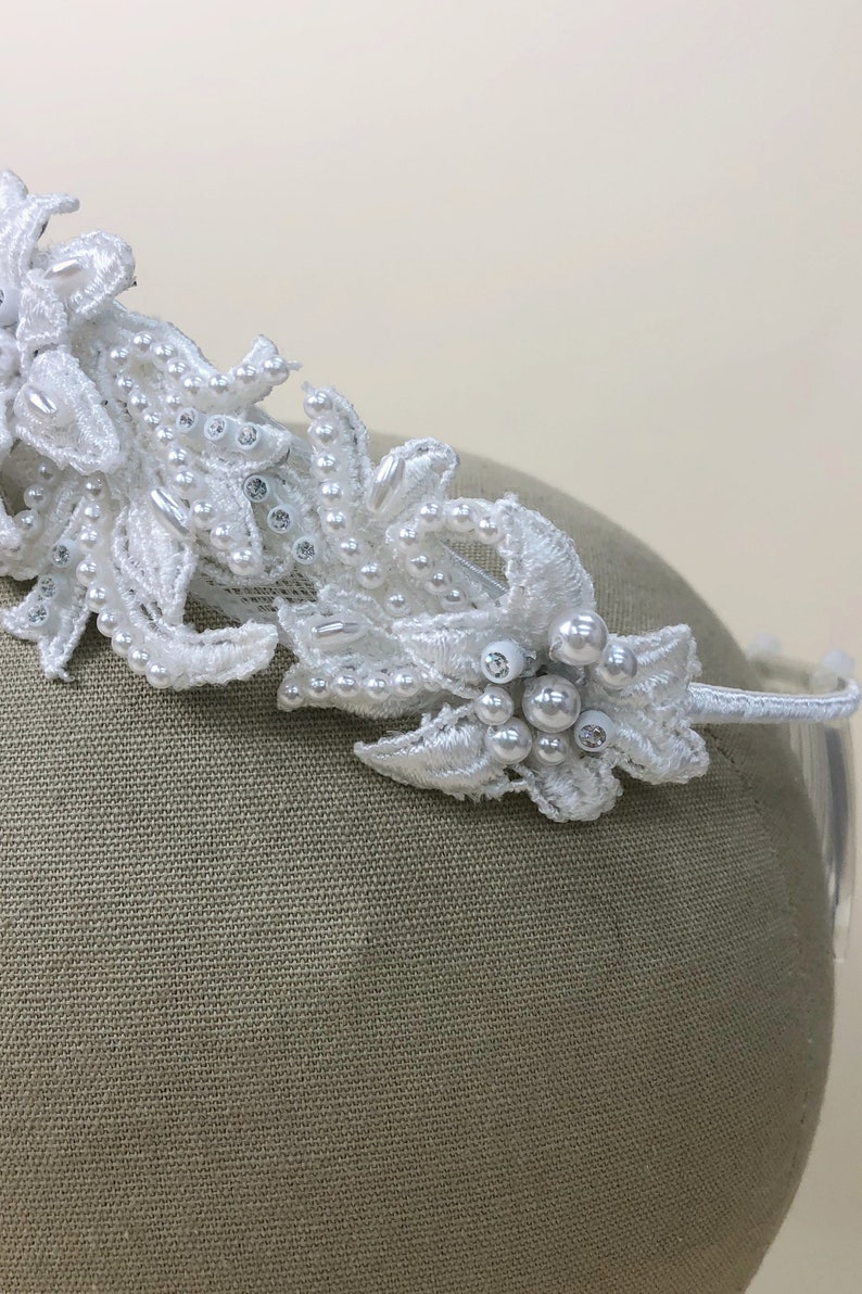 Vintage 1990s Embroidered Floral & Faux Pearls Bridal Crown, Vintage Bridal Crown, 90s Wedding Accessories, Bridal Tiara, Wedding Crown image 8