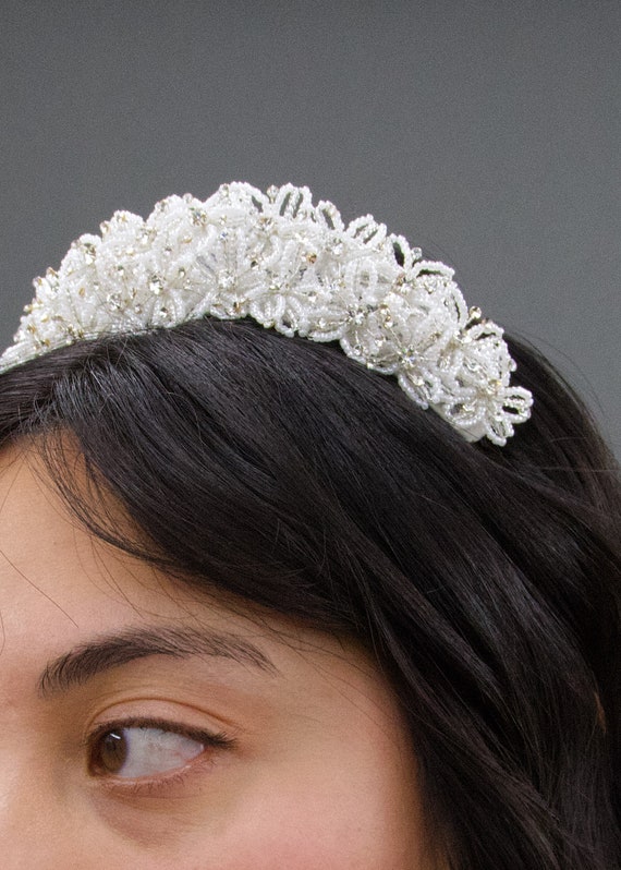 Vintage 1980's Beaded Floral Cluster Bridal Crown… - image 7