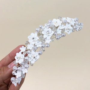 Vintage 1960s Deadstock Floral Bridal Comb, Vintage Polymer Flowers, 60s Bridal Comb, Vintage Romanticism, 60s Floral Bridal Accessories image 6