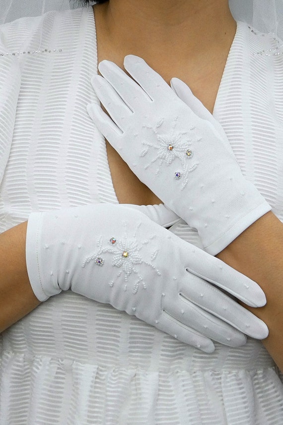 Vintage 1960s White Deadstock Matte Satin Gloves,… - image 6