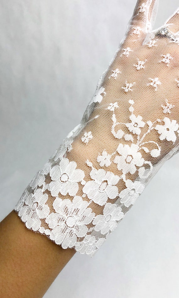 beige lace gloves