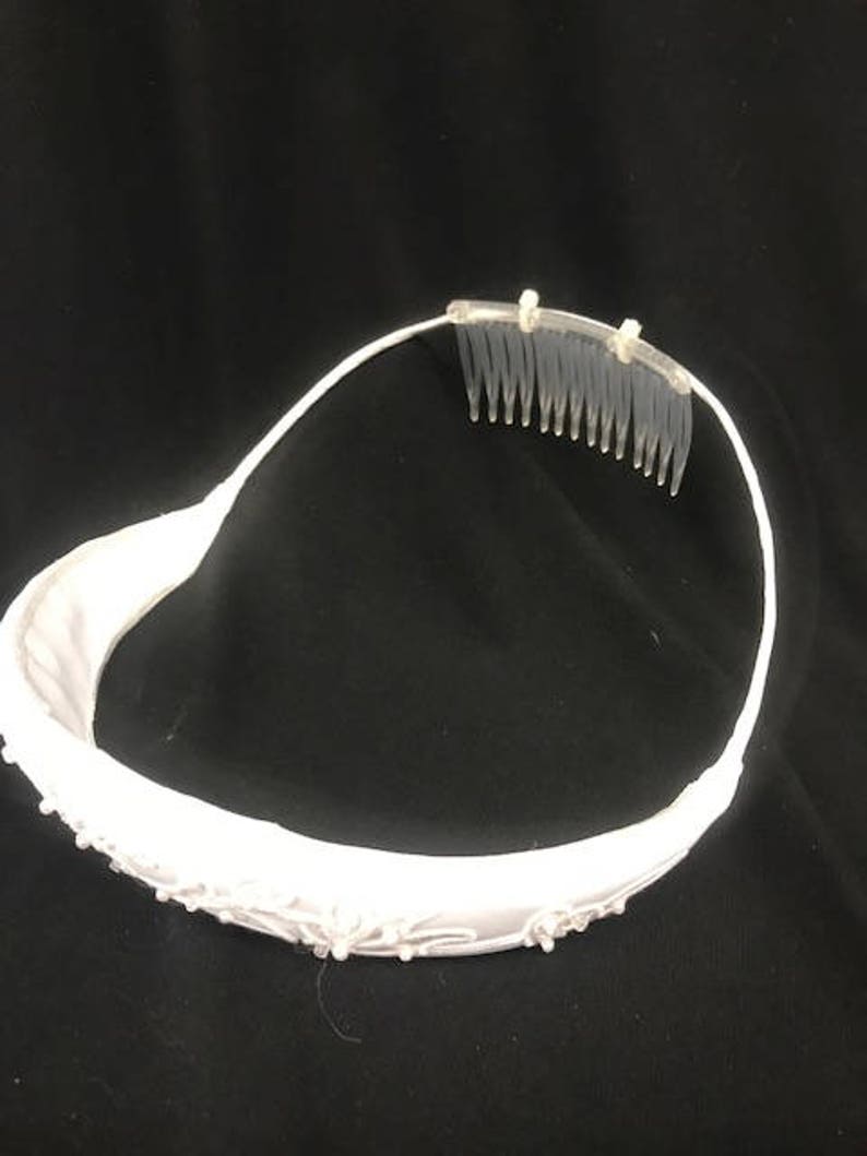Simply Beautiful,Perfect for Weddings! Bridal Wedding Headpiece In White Satin w Embroidered Regal Design With Clear Beading /& Pearls
