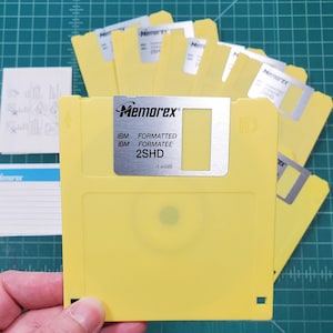 Vintage Floppy Disks - Diskettes - Set of 10 Vintage Floppy Disks