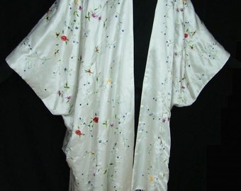 Romantic White Embroidered Silk Kimono Caftan Duster Opera Coat XL UP TO 5x