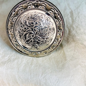 Vintage Silver-Plated Bottle Stopper: Engraved Floral Design, Made in England