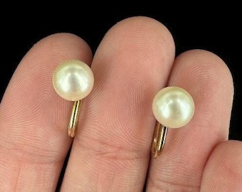 Antika örhängen i 14k guld, 7 mm, pärla med skruvbakstycke, 0,5”