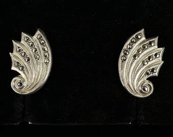 Fermoir Hameçon Ancien En Or Blanc 14k Art Déco Floral - Bijou Vintage Occasion 13mm