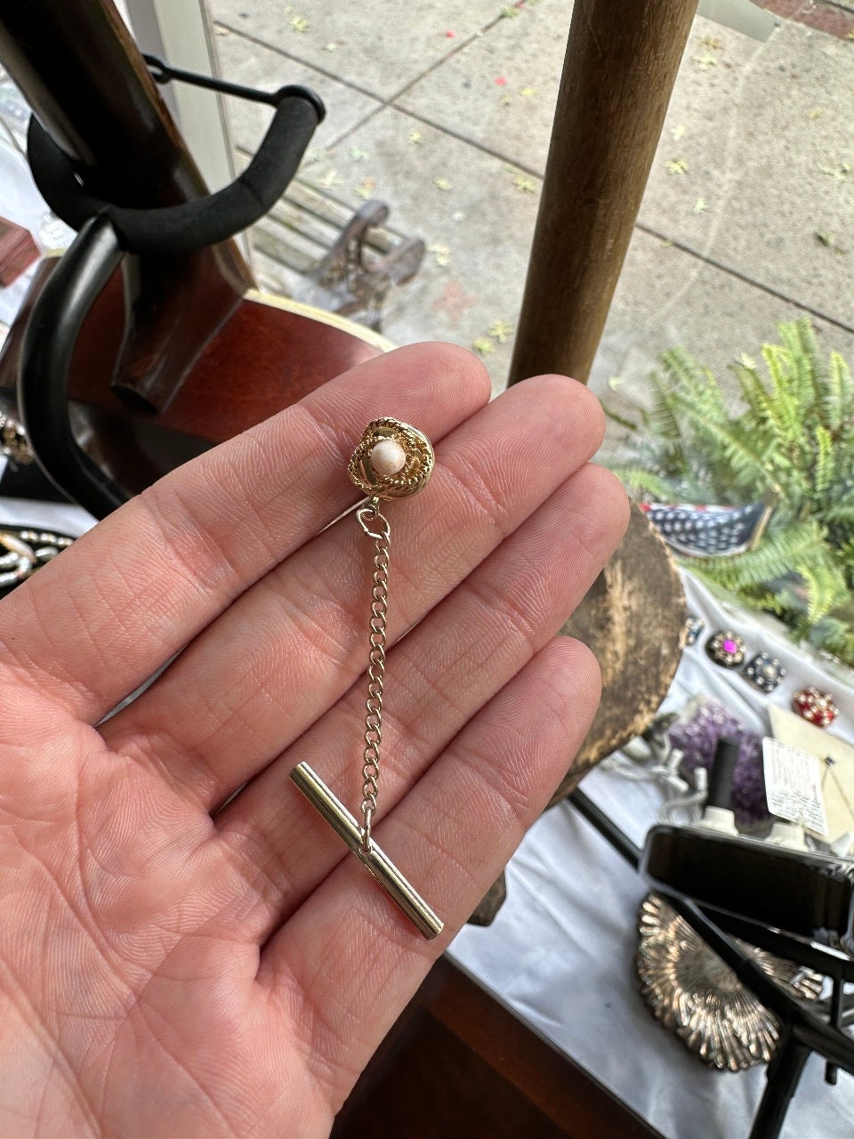 Vintage MCM 14K Gold Faux Pearl Tie Tack Knot Clip Bar Pin