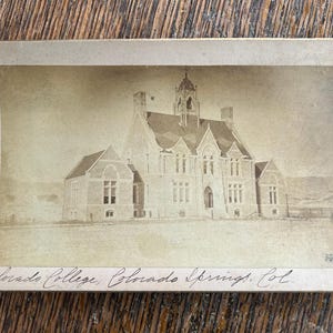 Carte boudoir ancienne de 1884, impression à l'albumine, carte postale, Colorado College, 1894 RARE