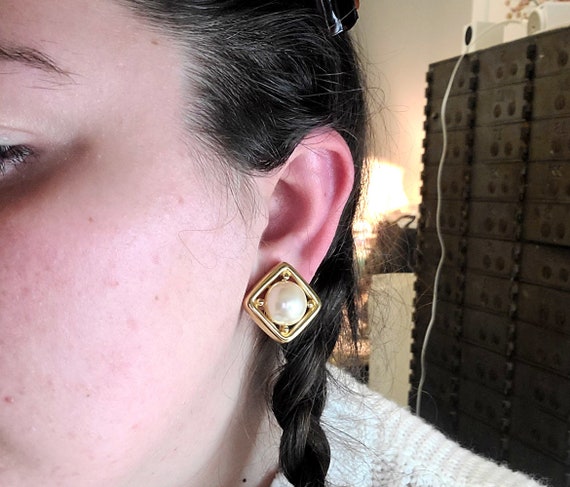 Vintage Givenchy Signed Square Button Style Pearl… - image 4