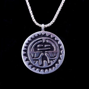 Vintage Sterling Silver Aztec Motif Mexico Pendant Necklace 20” / Sterling Jewelry / Vintage Jewelry / Gifts for her / Good Gift