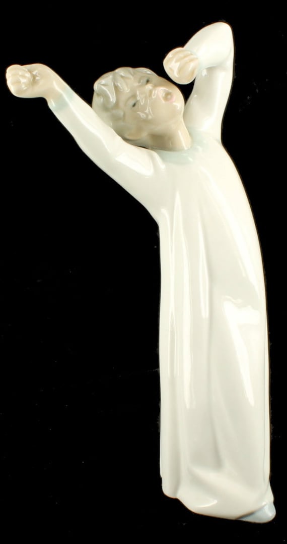 Vintage Lladro Boy Yawning Porcelain Figurine Retired 4870/lladro