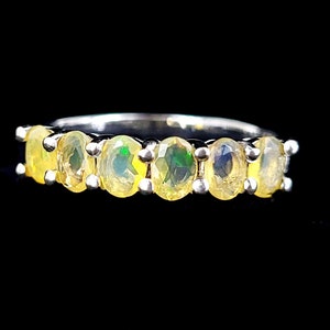 Vintage Sterling Facettierte Äthiopische Opale Farbenspiel Modern Ring Band Sz 6 / Opal Ring / Opal Schmuck / Edelstein Ring / Geschenke für Sie