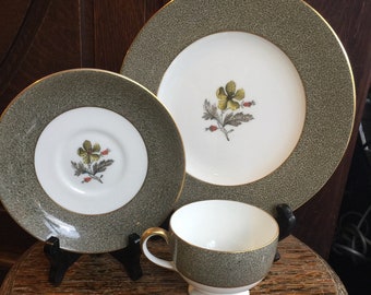 Vintage Rare Wedgwood Elaine Flecked Gray Enamel- W4241 Teacup Saucer & 8" Plate Set/Wedgwood China/Tea cup Saucer Plate/Good Gift/ Elaine