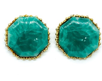 Vintage 50-tals Jade Peking Glass Guldtonade Åttkantiga Klippörhängen / Vintage Peking Glass Klippörhängen / Vintage Jade Glass Örhängen