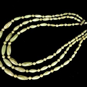 Vintage Oilspot Slick Glass Art Glass Green Beaded 3 Strand Necklace 20&quot; / Art Glass Jewelry / Handmade Jewelry / Vintage Beaded Necklace