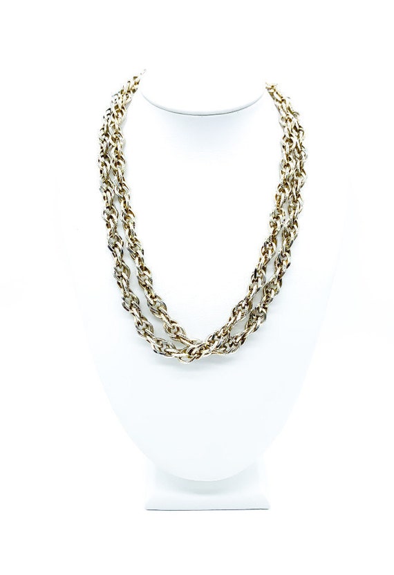 Vintage Retro Silver Tone Long Rope Price Of Whale