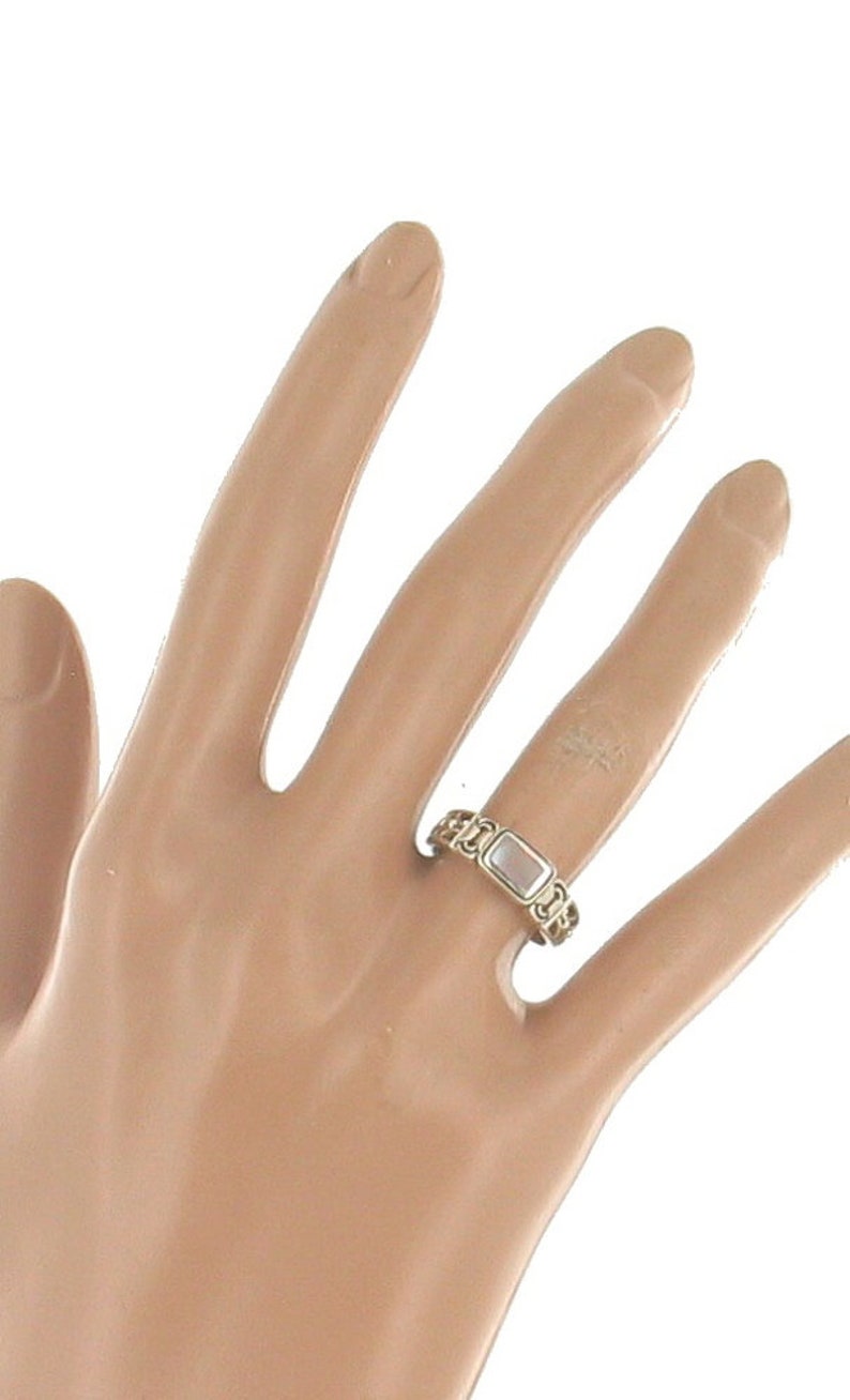 Vintage Pretty Sterling Mop Mother Of Pearl Band Ring Cut-Outs Sz 7.25