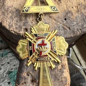 Vintage Knights Templar 12k GF Gold Filled Badge  Cross Medal Enamel 3.5&quot; H/ Good Gift/ Fraternal Organization/ Gift/ Knights Templar