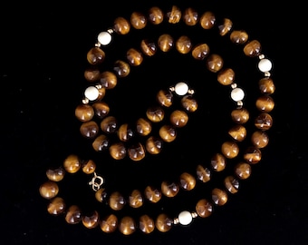 Vintage 14k Gold 8mm Lustrous Tigers Eye and Shell Bead 70's Necklace 24" / Gemstone necklace / Gemstone jewelry / Gifts for her / Good Gift