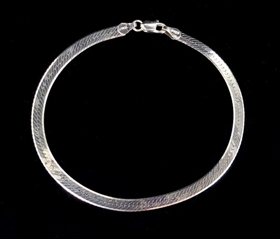 Vintage Sterling Silver 4mm Flat Herringbone Snak… - image 2