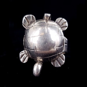 Vintage Sterling Silver Cute Turtle Animal Ring sz 7 / Sterling Jewelry / Sterling Ring / Turtle Jewelry / Turtle Ring / Cute Animal Ring