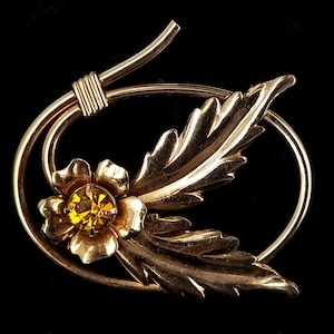Antique Art Deco Rolyn Inc 12k Gold Filled Citrine Rhinestone Flower Pin Brooch / Gold Filled brooch / Floral Jewelry / Antique Jewelry