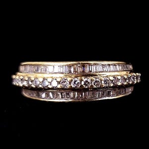 Vintage 14k Yellow Gold .9ct Diamond Mid Century Unisex Ring Band sz 10 / Gemstone Jewelry / Diamond Jewelry / Gifts for her / Gifts for him