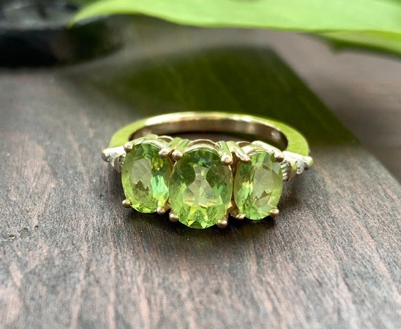 Vintage 10k Yellow Gold 4.80cttw Peridot Diamond G