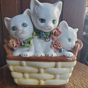 Vintage 1950s Kittens in Basket Flower Collars Piggy Bank Made in Italy Cats