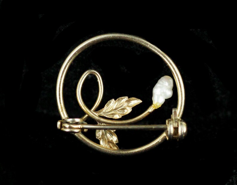 Vintage Gold Filled Genuine Pearl /& Pink Spinel Round Leaf Pin Vintage Pin Vintage Jewelry freshwater pearl jewelry gift for her