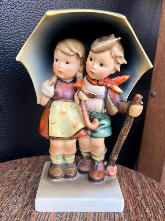 Vintage 1950's Goebel Hummel Figurine – “stormy Weather” #71 TMK-2