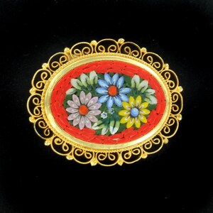 Vintage Micro Mosaico Daisy Flor Patrón Filigrana Oro Tono Pin Italia 1 5/8&quot;