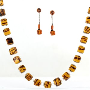 Vintage Retro Tortoise Shell Milk Art Glass Beaded Necklace Earrings Jewelry Set/ Tortoise Shell Art Glass Bead Necklace/ Milk Glass Beads