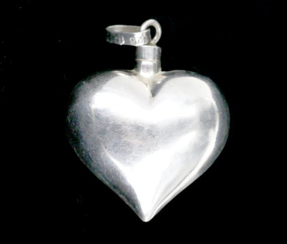 Vintage Sterling Silver 925 Mexico Puffy Heart Perfume Bottle - Silver Heart Perfume Bottle Pendant Vintage Sterling Silver 925 Mexico Puffy Heart Perfume Bottle - Silver Heart Perfume Bottle Pendant