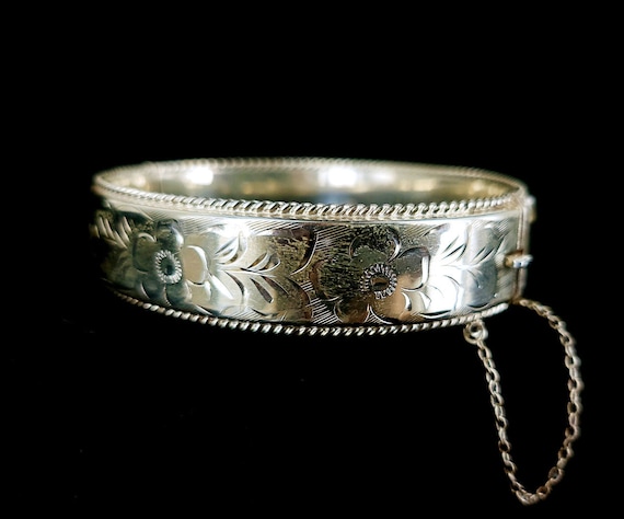 Vintage Sterling Silver Joseph Smith & Sons Engraved Floral