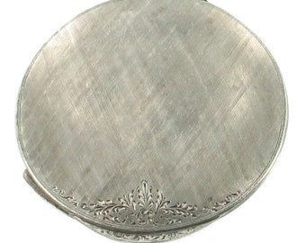 Antique Deco 800 Silver Brite Cut Engraved Round 3.25" W Compact Italy Italian/800 silver/big compact/silver compact/Deco silver Compact