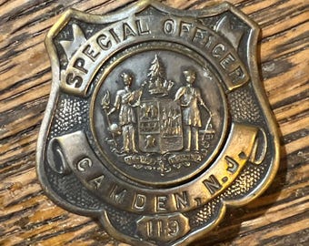 Brooklyn99 にインスパイアされたニューヨーク市警察の刑事バッジ
