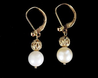 Orecchini pendenti vintage in oro giallo 14k con perle coltivate