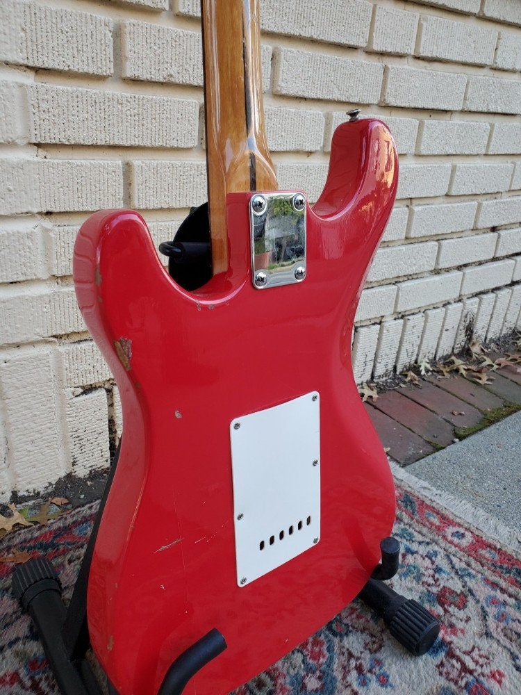 Hondo h76 stratocaster outlet
