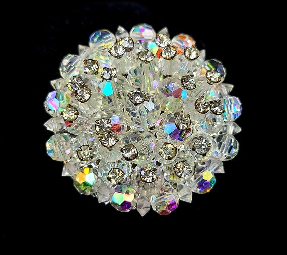Weiss crystal sale brooch
