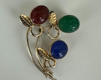 Vintage 12k Gold Filled Scarab Carved Agate Leaf Brooch/Pin
