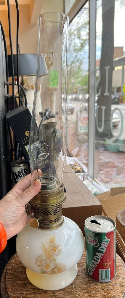 【新品未使用】デッドストックAladdin ホワイトランタン 1908年製 Vintage Aladdin 23 Kerosene Oil Lamp Floral Daisies Milk Glass W